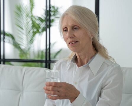 SugaNorm capsules should be washed with plenty of water. 